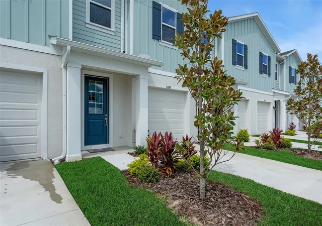 Photo 3 of Townhouse for sale at 31789 Kestrel Calling Dr, San Antonio, FL 33576 | MLS# G5113840 | Listing updated on 2026-10-05