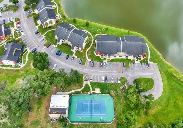 36th image of 308 Lake Parsons Grn #203, Brandon, FL 33511 | MLS# TB8519584