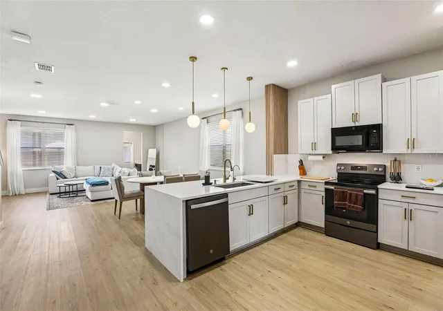 Photo 2 of Single family home for sale at 11886 Fiction Ave, Orlando, FL 32832 | MLS# O6417125 | Listing updated on 2026-10-27