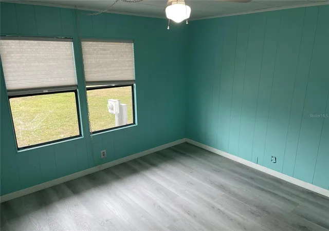 Photo 4 of Manufactured home for sale at 2102 Canopy Cir #150, Zellwood, FL 32798 | MLS# O6417130 | Listing updated on 2026-09-27