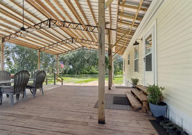 Photo 4 of Manufactured home for sale at 4920 W Knights Griffin Rd, Plant City, FL 33565 | MLS# TB8519604 | Listing updated on 2026-10-09
