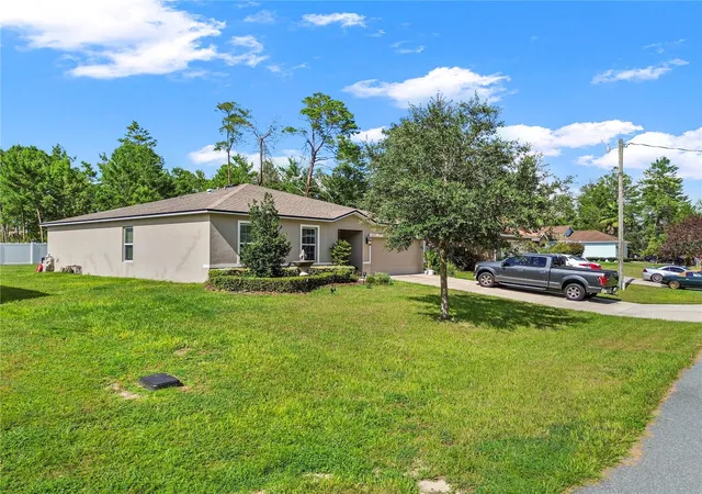 Photo 4 of Single family home for sale at 3697 SW 128th Place, Ocala, FL 34473 | MLS# OM726707 | Listing updated on 2026-08-13