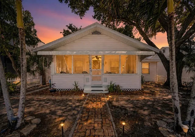 Multi family home for sale at 3829 2nd Avenue N, ST PETERSBURG, FL 33713 | MLS# TB8519613