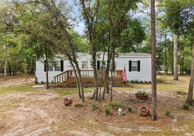 Homes for sale in Bell, FL | 2298 Nw 10th St, Bell, FL 32619 | MLS# GC541236