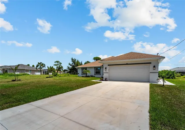 2nd image of 55 Pine Valley Ln, Rotonda West, FL 33947 | MLS# D6147810