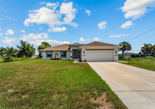 3rd image of 55 Pine Valley Ln, Rotonda West, FL 33947 | MLS# D6147810