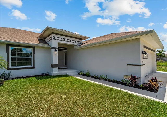 4th image of 55 Pine Valley Ln, Rotonda West, FL 33947 | MLS# D6147810
