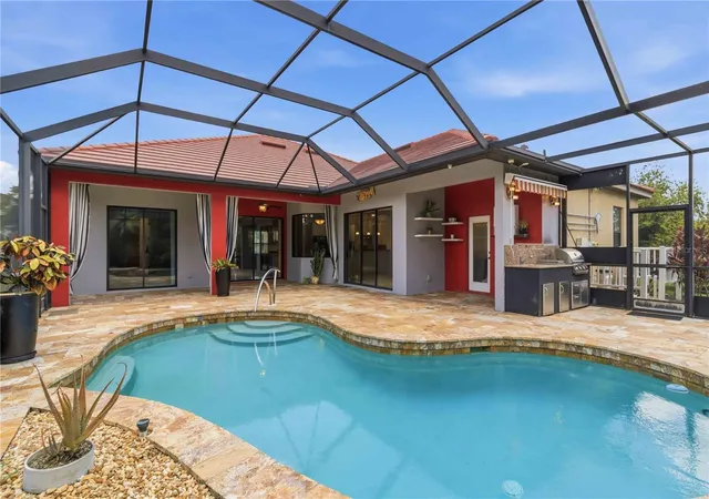 Photo 4 of Single family home for sale at 8057 Rio Bella Pl, Bradenton, FL 34201 | MLS# A4697160 | Listing updated on 2026-09-07