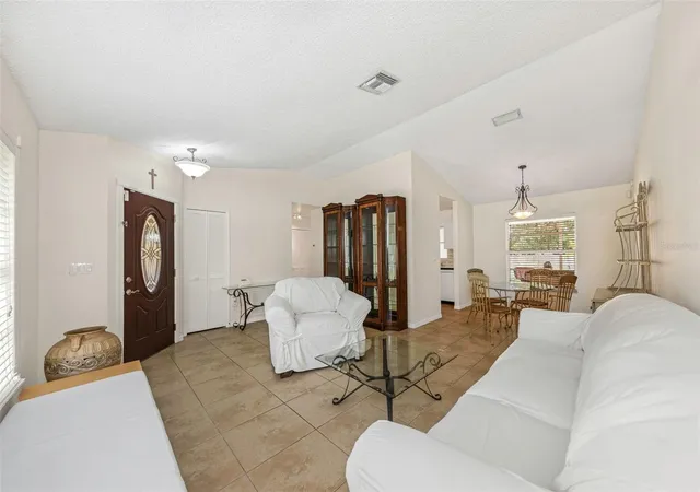 4th image of 2437 Hawk Ave, Palm Harbor, FL 34683 | MLS# W7886760
