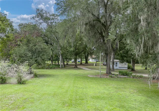 Homes for sale in Zephyrhills, FL | 7450 23rd St, Zephyrhills, FL 33540 | MLS# TB8519628