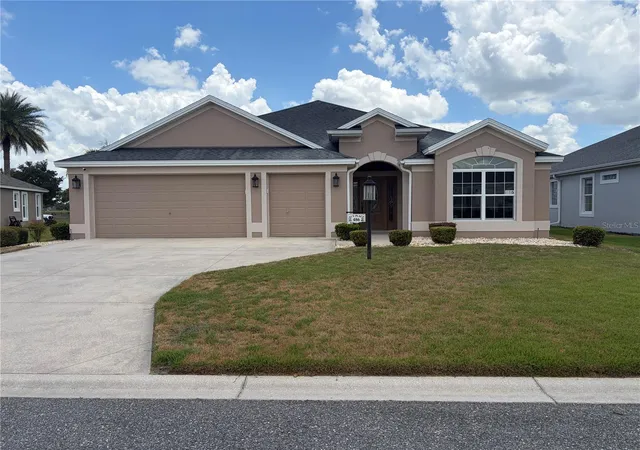 Homes for sale in The Villages, FL | 486 Independence Path, The Villages, FL 32163 | MLS# G5113850