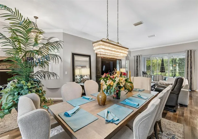5th image of 2005 Wexford Green Dr, Valrico, FL 33594 | MLS# TB8519641