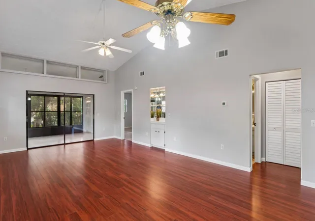 Listing Photo 4 - Condo for sale in building located at 8550 Shadblow Ct, Port Richey, FL 34668 - Unit #6