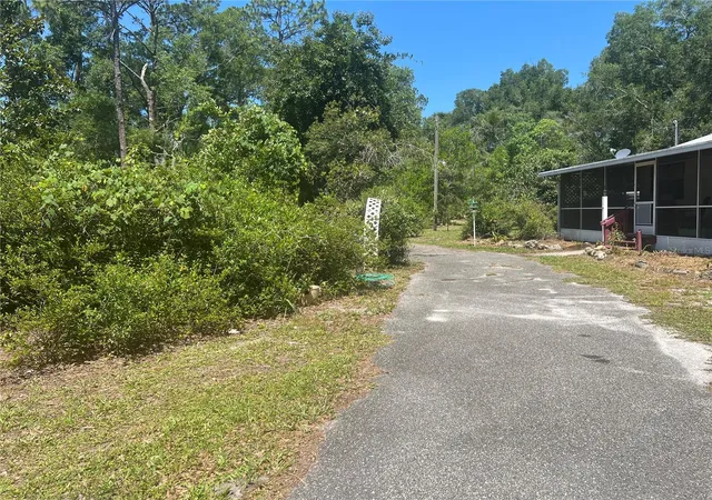 Homes for sale in Cross City, FL | 203 Se 45 Ave, Cross City, FL 32628 | MLS# R4911462
