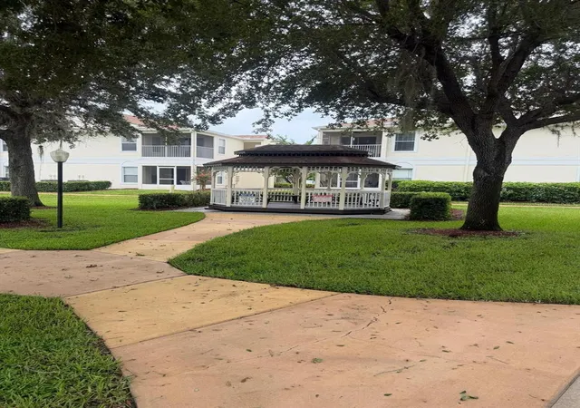 Homes for sale in Kissimmee, FL | 8842 Coral Palms Ct #B, Kissimmee, FL 34747 | MLS# S5151977