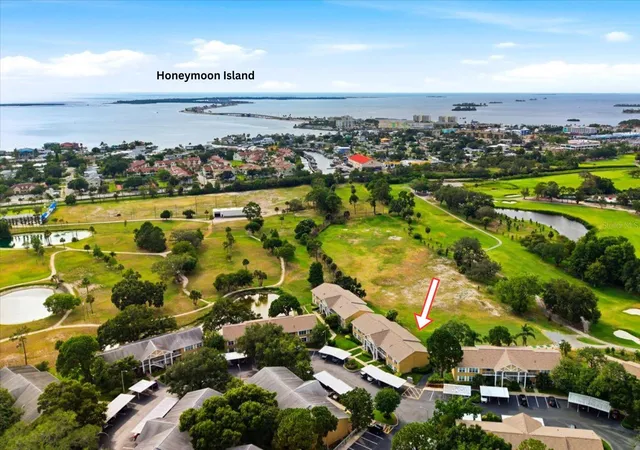3rd image of 2240 Gulf View Blvd, Dunedin, FL 34698 | MLS# TB8519665