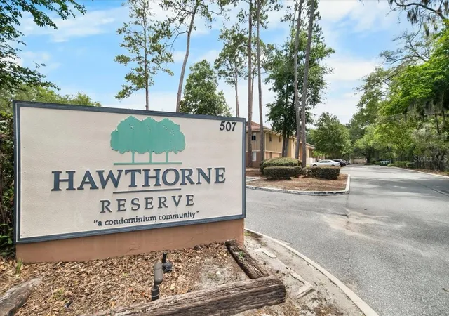 Homes for sale in Gainesville, FL | 507 Nw 39th Rd #110, Gainesville, FL 32607 | MLS# GC541239