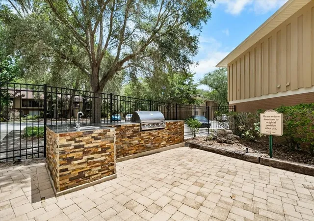 Homes for sale in Gainesville, FL | 507 Nw 39th Rd #110, Gainesville, FL 32607 | MLS# GC541239