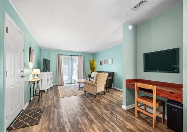 Homes for sale in Gainesville, FL | 507 Nw 39Th Rd #110, Gainesville, FL 32607 | MLS# GC541239