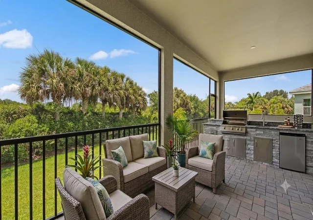 Photo 4 of Single family home for sale at 11540 Verandah Palm Ct, Fort Myers, FL 33905 | MLS# TB8519677 | Listing updated on 2026-09-03