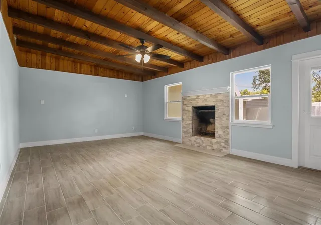 Photo 2 of Sale Pending at 3945 Chart Prine Rd, Lakeland, FL 33810 | MLS# L4962787 | Listing updated on 2026-10-28