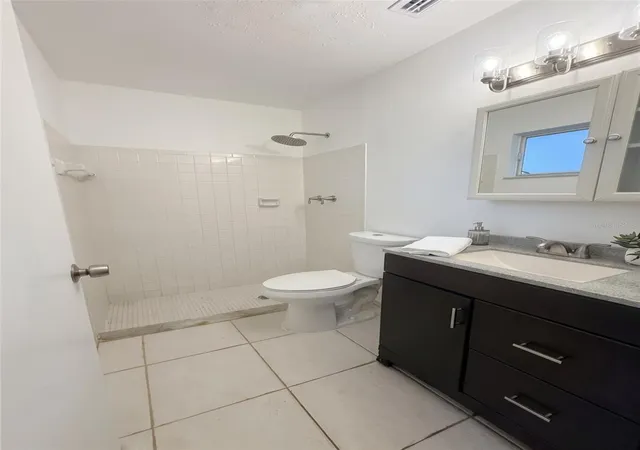 Photo 17 of Single family home for sale at 731 SW 24th Street, VERO BEACH, FL 32962 | MLS# K4903566 | Listing updated on 2026-10-12