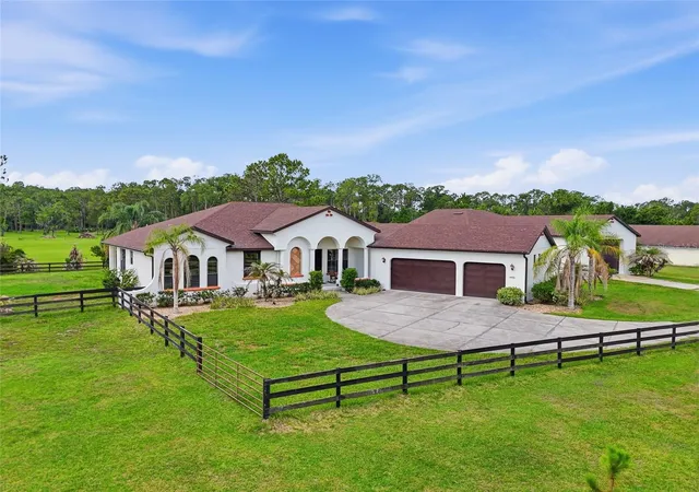 Photo 2 of Single family home for sale at 4460 Runway Ln, Saint Cloud, FL 34772 | MLS# O6417205 | Listing updated on 2026-06-24