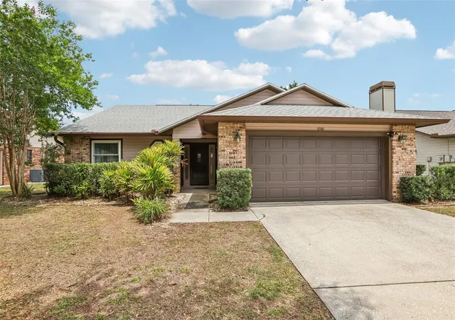 Homes for sale in Zephyrhills, FL | 6540 Foxmoor Dr, Zephyrhills, FL 33542 | MLS# L4962788