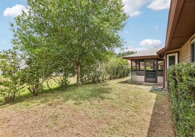 Homes for sale in Zephyrhills, FL | 6540 Foxmoor Dr, Zephyrhills, FL 33542 | MLS# L4962788