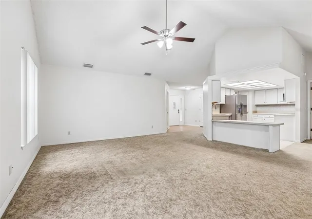 Homes for sale in Zephyrhills, FL | 6540 Foxmoor Dr, Zephyrhills, FL 33542 | MLS# L4962788