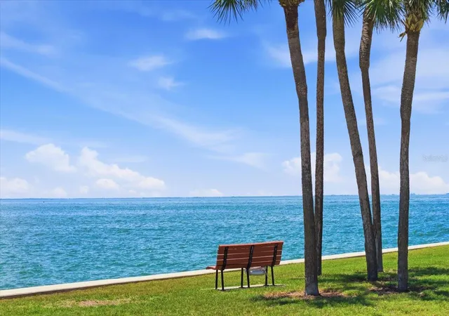 Photo 4 of Condo for sale at 7530 Sunshine Skyway Ln S #T30, Saint Petersburg, FL 33711 | MLS# TB8519693 | Listing updated on 2026-09-03
