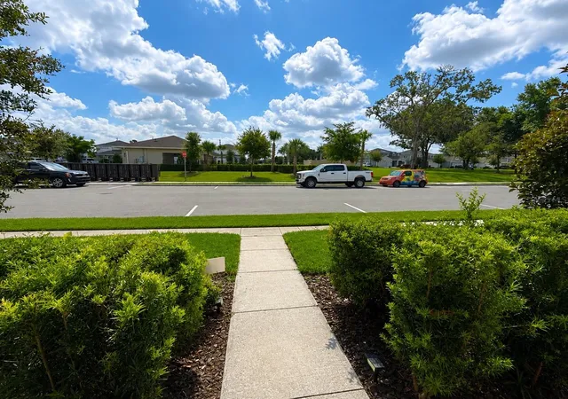 3rd image of 4086 Lush View Dr, Apopka, FL 32712 | MLS# O6417224