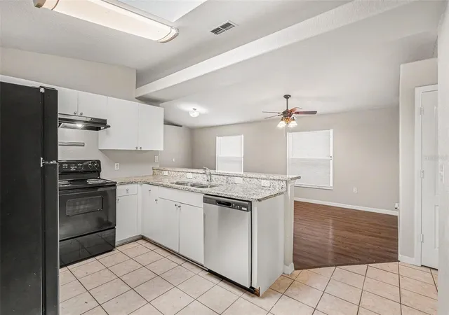 4th image of 23110 Dover Dr, Land O Lakes, FL 34639 | MLS# O6417248