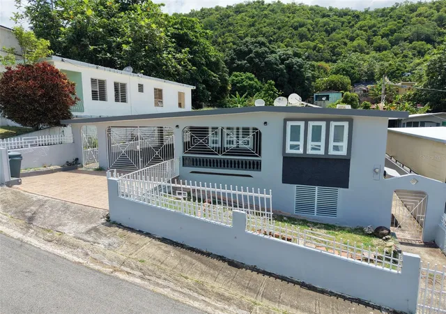 Homes for sale in Ponce, PR | 214 Calle Jose Gautier Parcelas Marueño, Ponce, PR 00728 | MLS# PR9122132