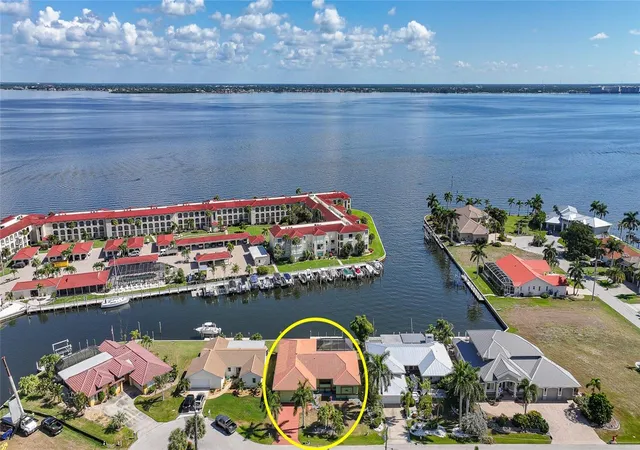 Photo 1 of Single family home for sale at 2750 Aqua Ct, Punta Gorda, FL 33950 | MLS# C7527402 | Listing updated on 2026-10-05