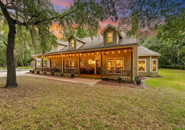 1st image of 381 N Jungle Rd, Geneva, FL 32732 | MLS# V4949688