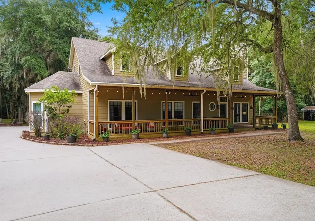 5th image of 381 N Jungle Rd, Geneva, FL 32732 | MLS# V4949688