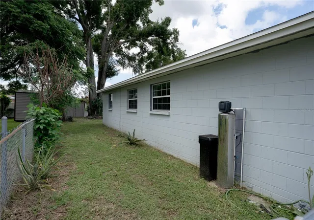 37th image of 711 Mason St, Brandon, FL 33511 | MLS# TB8519733