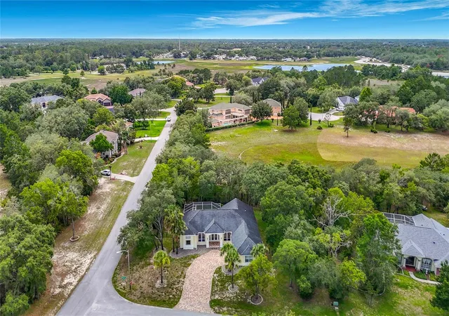 Photo 3 of Single family home for sale at 9433 Wilderness Trl, Weeki Wachee, FL 34613 | MLS# OM726731 | Listing updated on 2026-10-01
