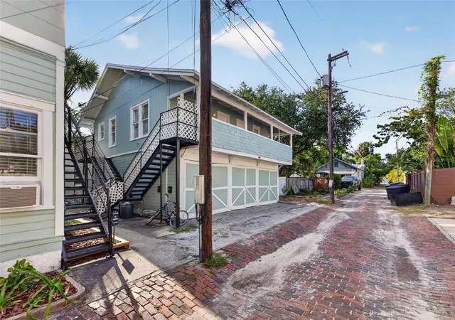 Photo 2 of Multi family home for sale at 633 7th Avenue N, Saint Petersburg, FL 33701 | MLS# A4697197 | Listing updated on 2026-07-14