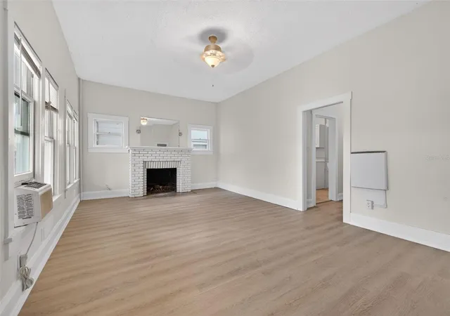 Photo 3 of Multi family home for sale at 633 7th Avenue N, Saint Petersburg, FL 33701 | MLS# A4697197 | Listing updated on 2026-07-14