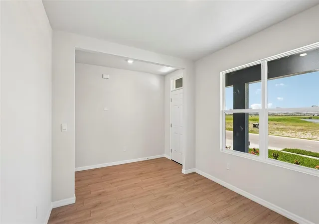 4th image of 18305 Beehive Ter, Lakewood Ranch, FL 34211 | MLS# A4697199