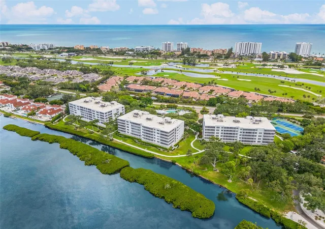 2nd image of 2450 Harbourside Dr, LONGBOAT KEY, FL 34228