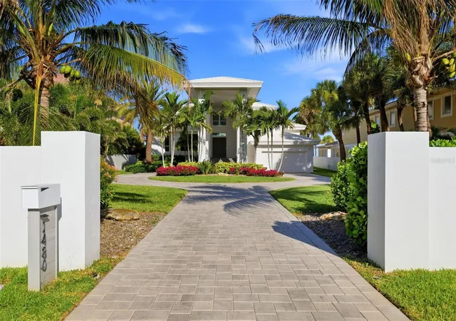 4th image of 1480 Gulf Blvd, Belleair Beach, FL 33786 | MLS# TB8519784