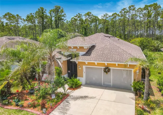 Photo 1 of Single family home for sale at 111 S Hummingbird Pl, Palm Coast, FL 32164 | MLS# FC319310 | Listing updated on 2026-09-05