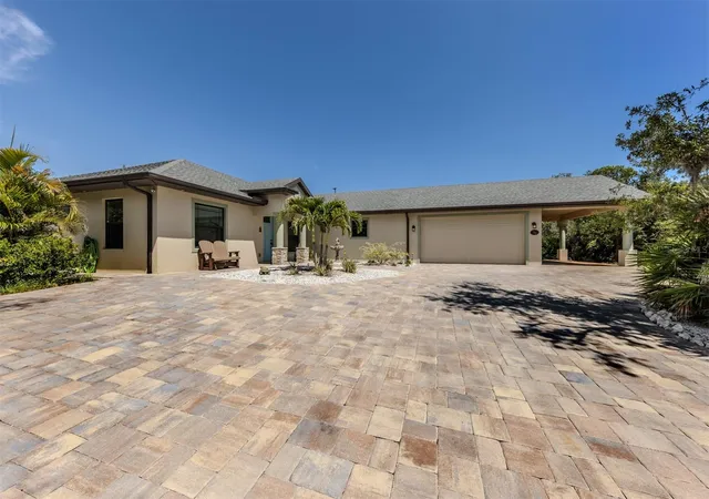 Homes for sale in Englewood, FL | 2565 Lemon Ave, Englewood, FL 34223 | MLS# N6144729