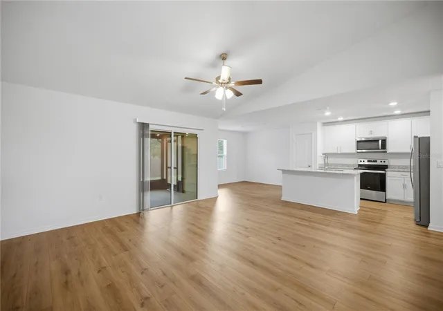 4th image of 3125 Sw 172Nd Lane Rd, Ocala, FL 34473 | MLS# OM726737