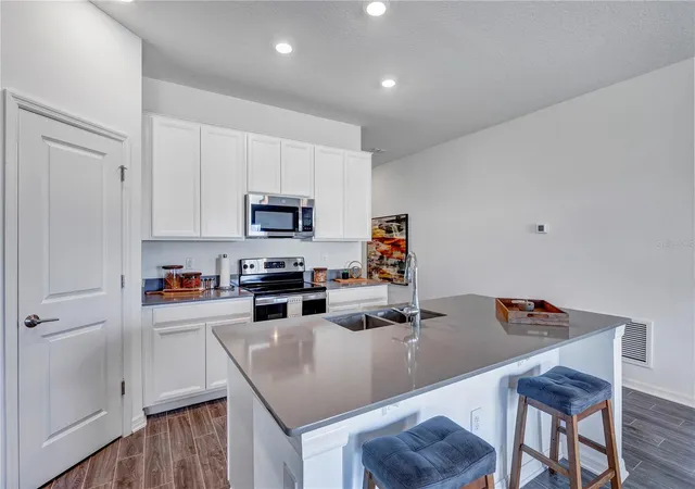 Photo 3 of Single family home for sale at 1328 Tupelo Trl, Haines City, FL 33844 | MLS# O6417299 | Listing updated on 2026-06-28