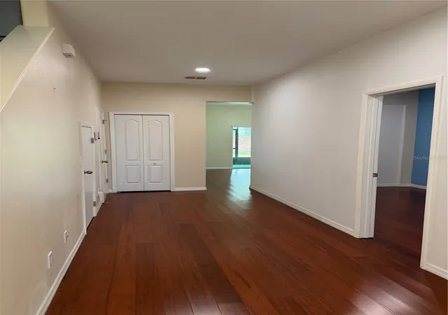 Photo 2 of Townhouse for sale at 2914 Rodrick Cir, Orlando, FL 32824 | MLS# S5151996 | Listing updated on 2026-08-07