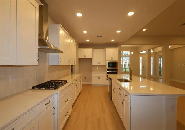 Photo 3 of Single family home for sale at 3223 Roseville Dr, Apopka, FL 32712 | MLS# O6417308 | Listing updated on 2026-10-01